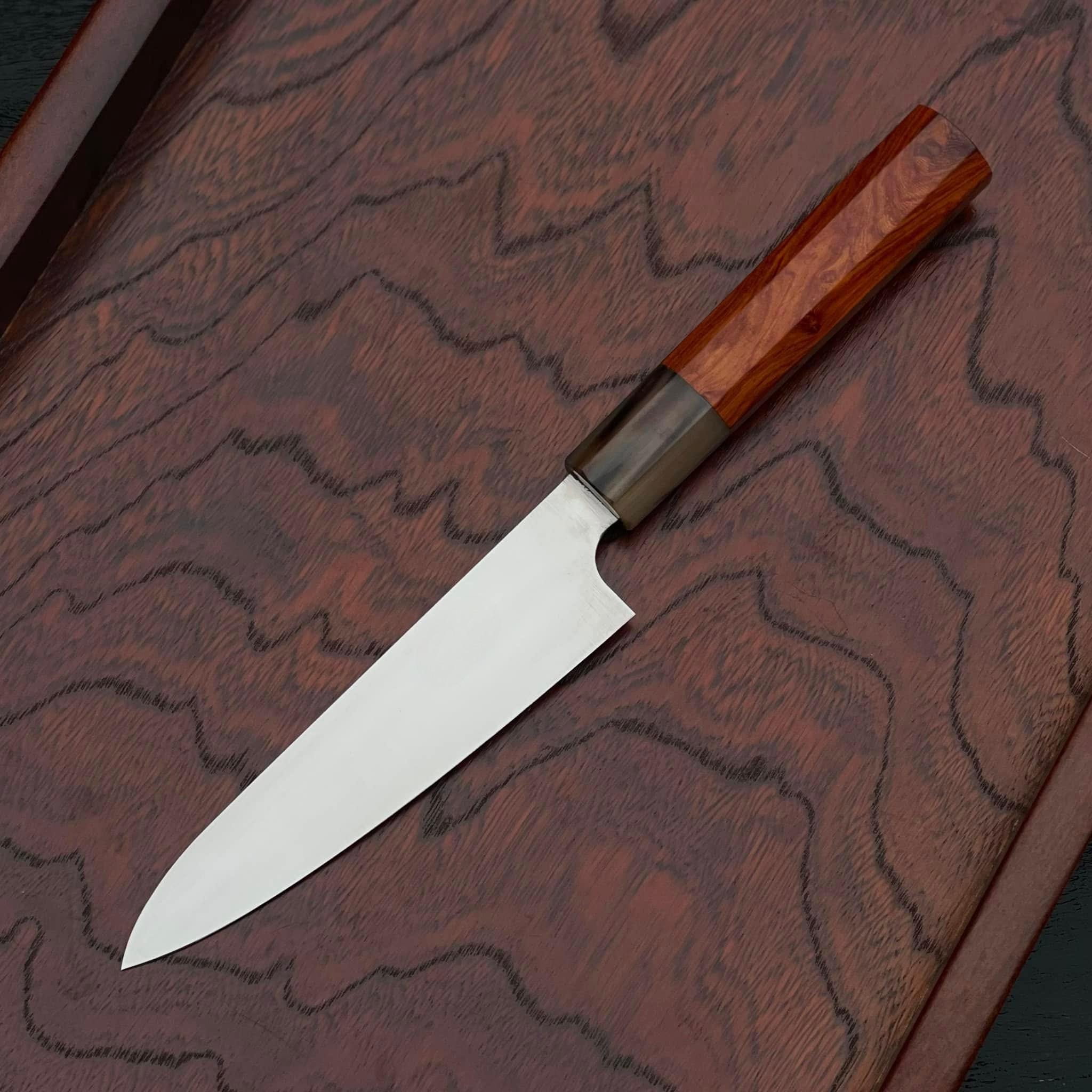 Professional Grade Chef Knife Set - Stainless Steel Blades, Exquisite Wooden Handles, Ideal for Home Cooking & Culinary Experts